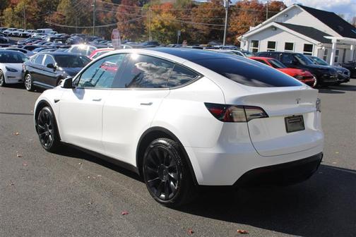 2023 Tesla Model Y Long Range Dual Motor All-Wheel Drive