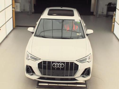 2023 Audi Q3 Premium 45 TFSI S line quattro Tiptronic