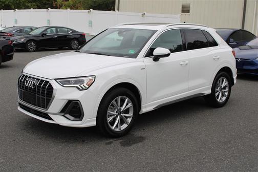 2023 Audi Q3 Premium 45 TFSI S line quattro Tiptronic