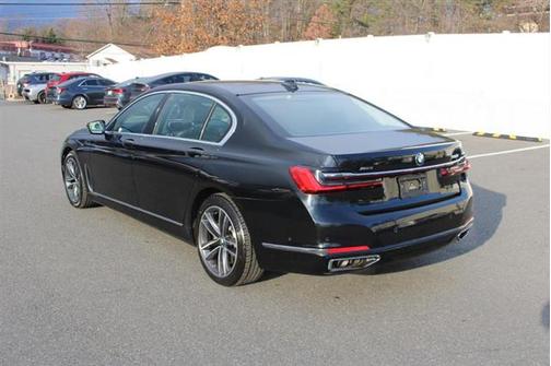 2020 BMW 750 i xDrive