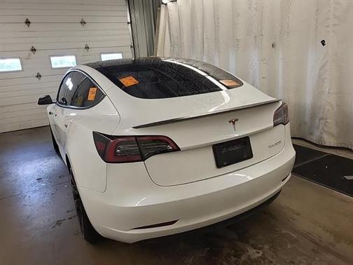 2023 Tesla Model 3 Performance