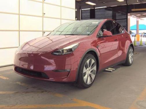 2022 Tesla Model Y Long Range Dual Motor All-Wheel Drive