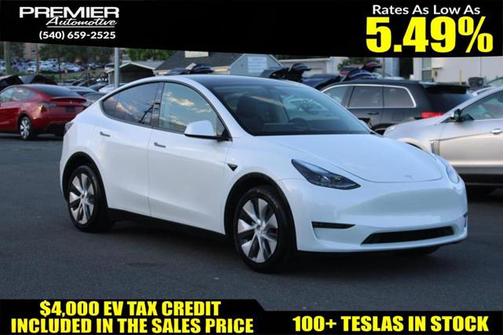 2022 Tesla Model Y Long Range Dual Motor All-Wheel Drive