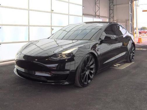 2022 Tesla Model 3 Long Range
