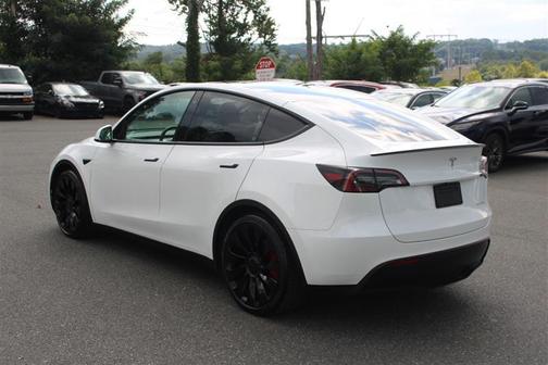 2023 Tesla Model Y Performance Dual Motor All-Wheel Drive