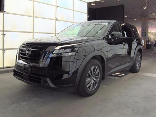 2023 Nissan Pathfinder S 4WD