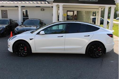 2022 Tesla Model 3 Performance