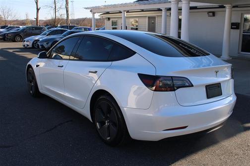 2023 Tesla Model 3 Standard Range