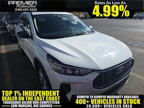 Oxford White 2023 Ford Escape Active