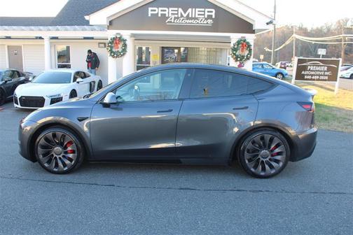 2022 Tesla Model Y Performance Dual Motor All-Wheel Drive