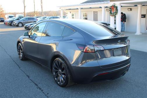 2022 Tesla Model Y Performance Dual Motor All-Wheel Drive