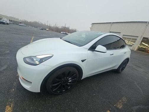 2022 Tesla Model Y Performance Dual Motor All-Wheel Drive