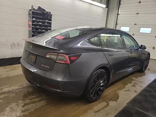 2022 Tesla Model 3 Performance