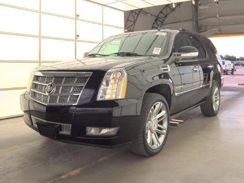 2014 Cadillac Escalade Platinum Edition