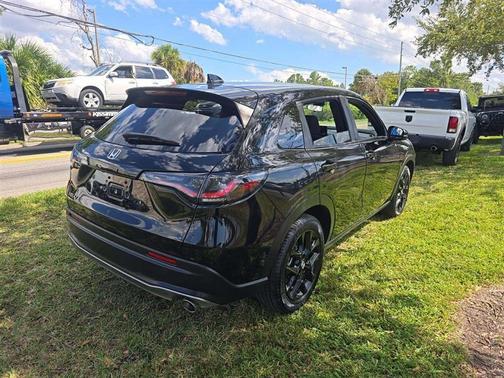 2023 Honda HR-V 2WD Sport