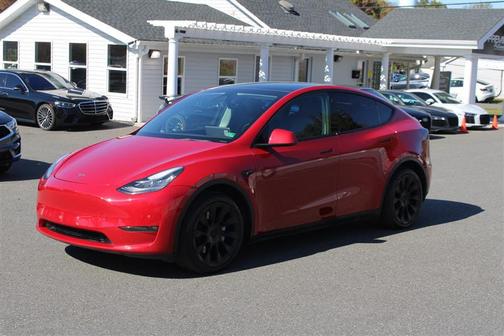2023 Tesla Model Y Long Range Dual Motor All-Wheel Drive