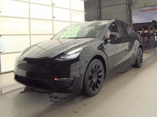 2022 Tesla Model Y Long Range Dual Motor All-Wheel Drive