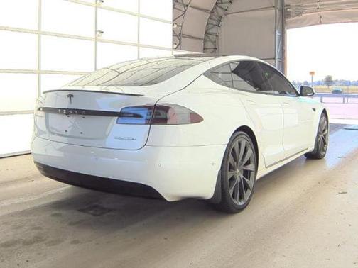2021 Tesla Model S Performance