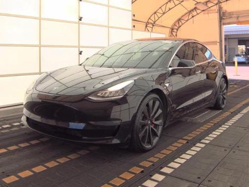 2020 Tesla Model 3 Performance