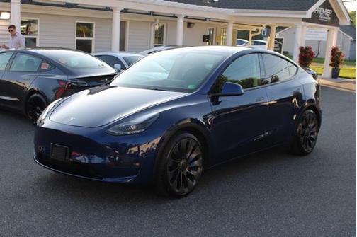 2022 Tesla Model Y Performance Dual Motor All-Wheel Drive