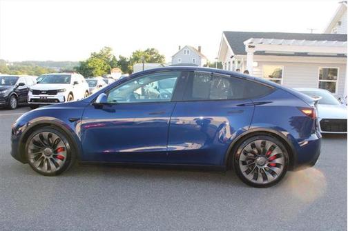 2022 Tesla Model Y Performance Dual Motor All-Wheel Drive