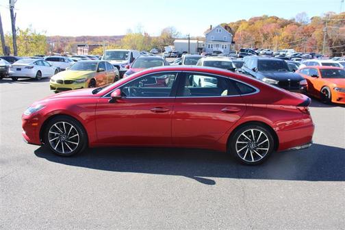 2020 Hyundai SONATA Limited