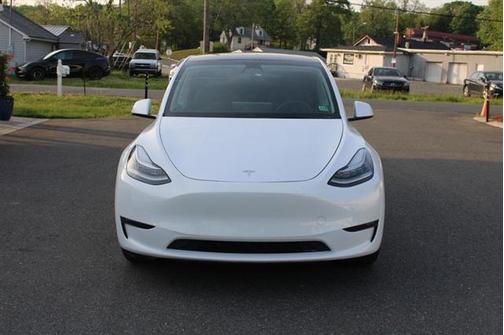2023 Tesla Model Y Long Range Dual Motor All-Wheel Drive