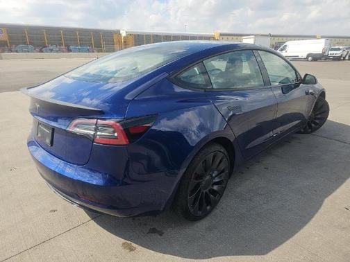 2023 Tesla Model 3 Performance