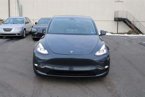 2022 Tesla Model Y Performance Dual Motor All-Wheel Drive