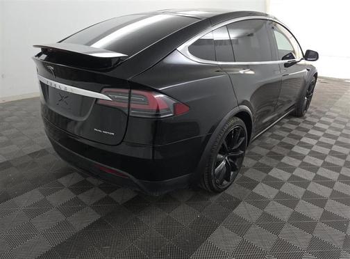 2019 Tesla Model X Long Range