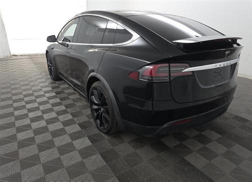 2019 Tesla Model X Long Range