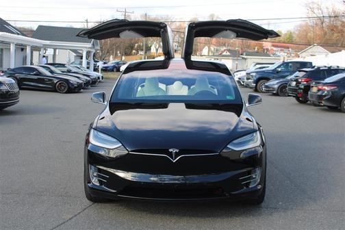 2019 Tesla Model X Long Range