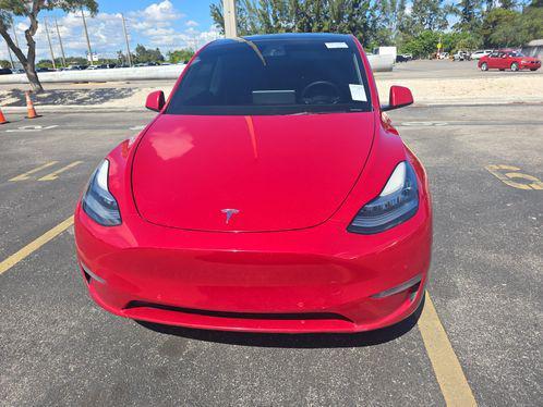 2022 Tesla Model Y Long Range Dual Motor All-Wheel Drive