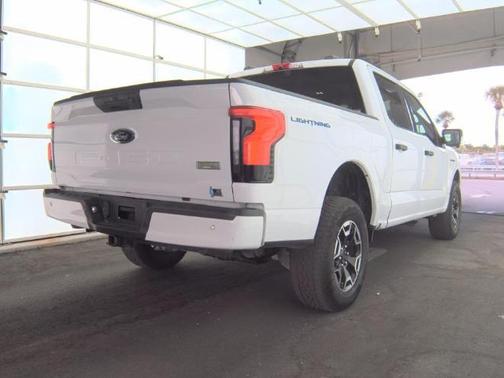 2022 Ford F-150 Lightning XLT