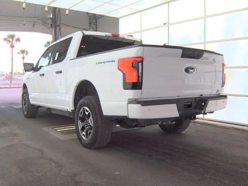 2022 Ford F-150 Lightning XLT
