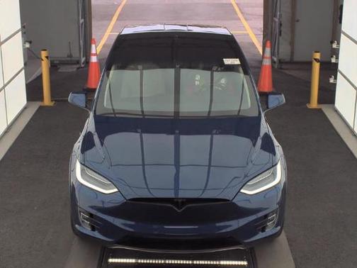 2019 Tesla Model X Long Range