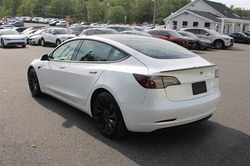 Pearl White Multi-Coat 2023 Tesla Model 3 Performance