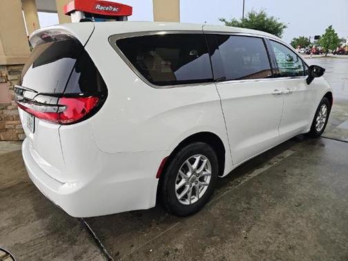 2025 Chrysler Pacifica L