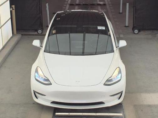 2018 Tesla Model 3 Mid Range