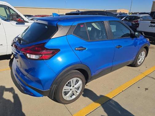 2023 Nissan Kicks S