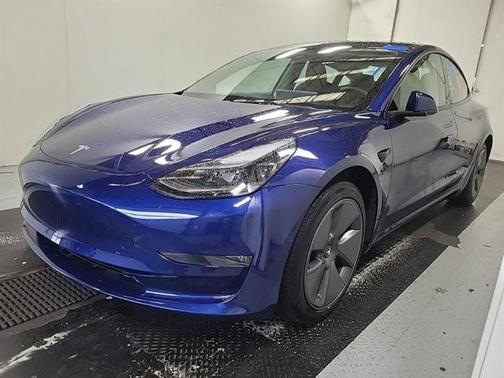 2022 Tesla Model 3 Long Range
