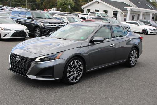 2023 Nissan Altima 2.5 SL