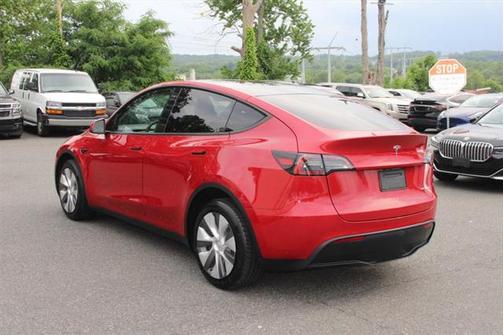 2023 Tesla Model Y Long Range Dual Motor All-Wheel Drive