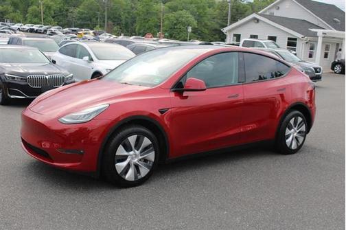 2023 Tesla Model Y Long Range Dual Motor All-Wheel Drive