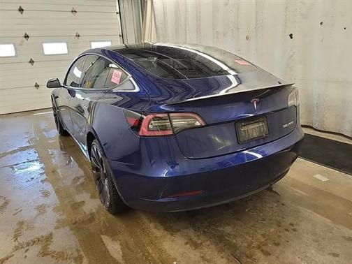 2022 Tesla Model 3 Performance