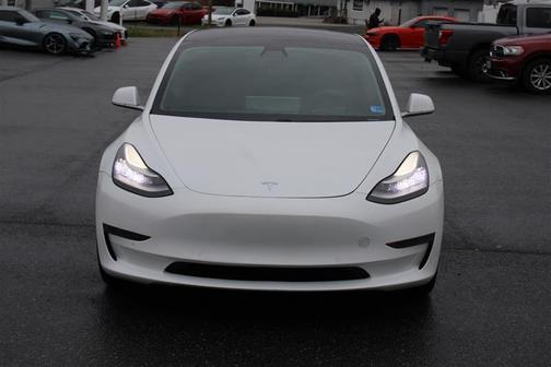 Pearl White Multi-Coat 2020 Tesla Model 3 Standard Range Plus