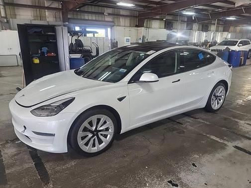 2022 Tesla Model 3 Long Range