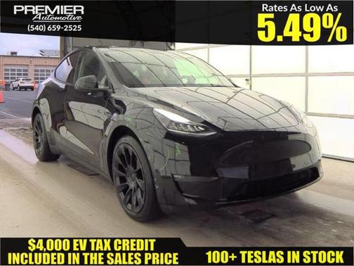 2022 Tesla Model Y Long Range Dual Motor All-Wheel Drive