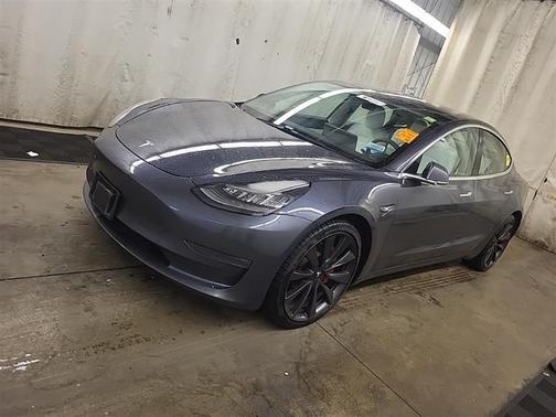 2020 Tesla Model 3 Performance