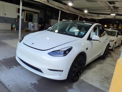 2022 Tesla Model Y Performance Dual Motor All-Wheel Drive